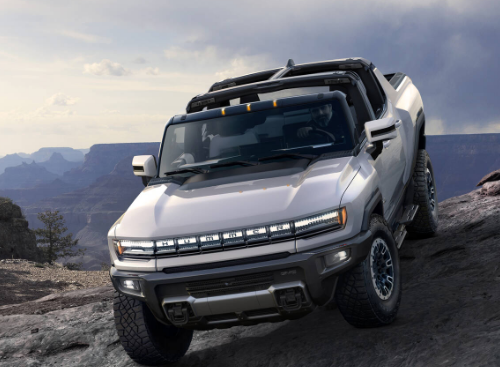 2022 GMC Hummer EV 完全电动的复出