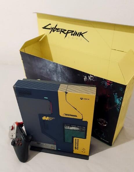 前沿科技:Xbox One X Cyberpunk 2077特别版会让您流连忘返